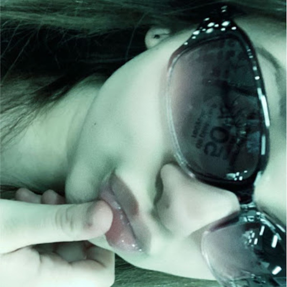 Meet your Posher, Ava - Picture 1 of 1